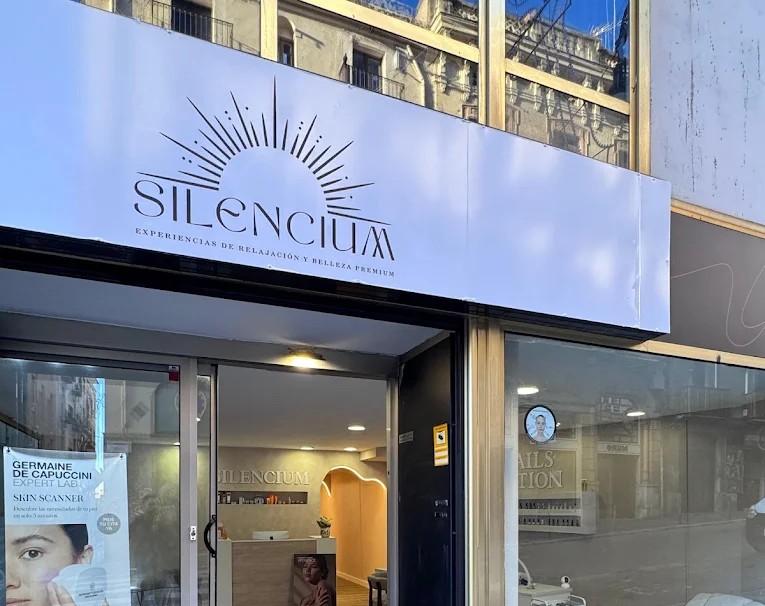 Fachada exterior de SILENCIUM — Carrer de la Unió 27, Tarragona